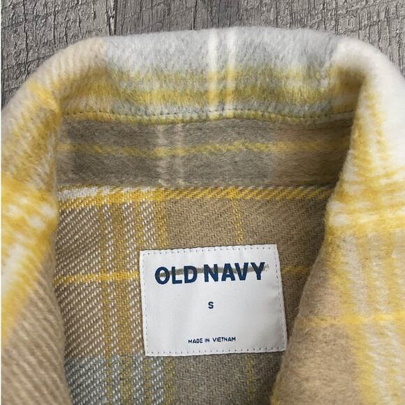 Old Navy Womens Soft-Brushed Plaid Shacket Yellow Gray White Size S - Picture 2 of 9